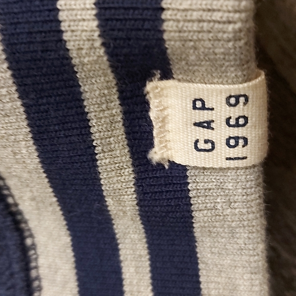 Boys Baby Gap Sweater - 18-24m - Picture 3 of 3